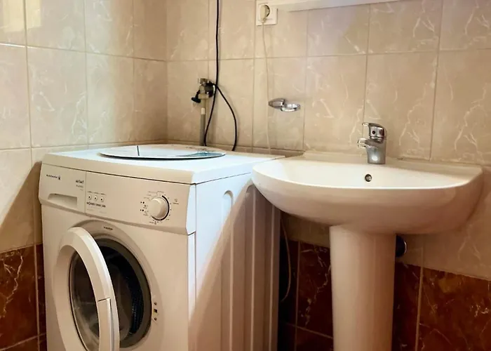 Apartament Cooper 2 *
